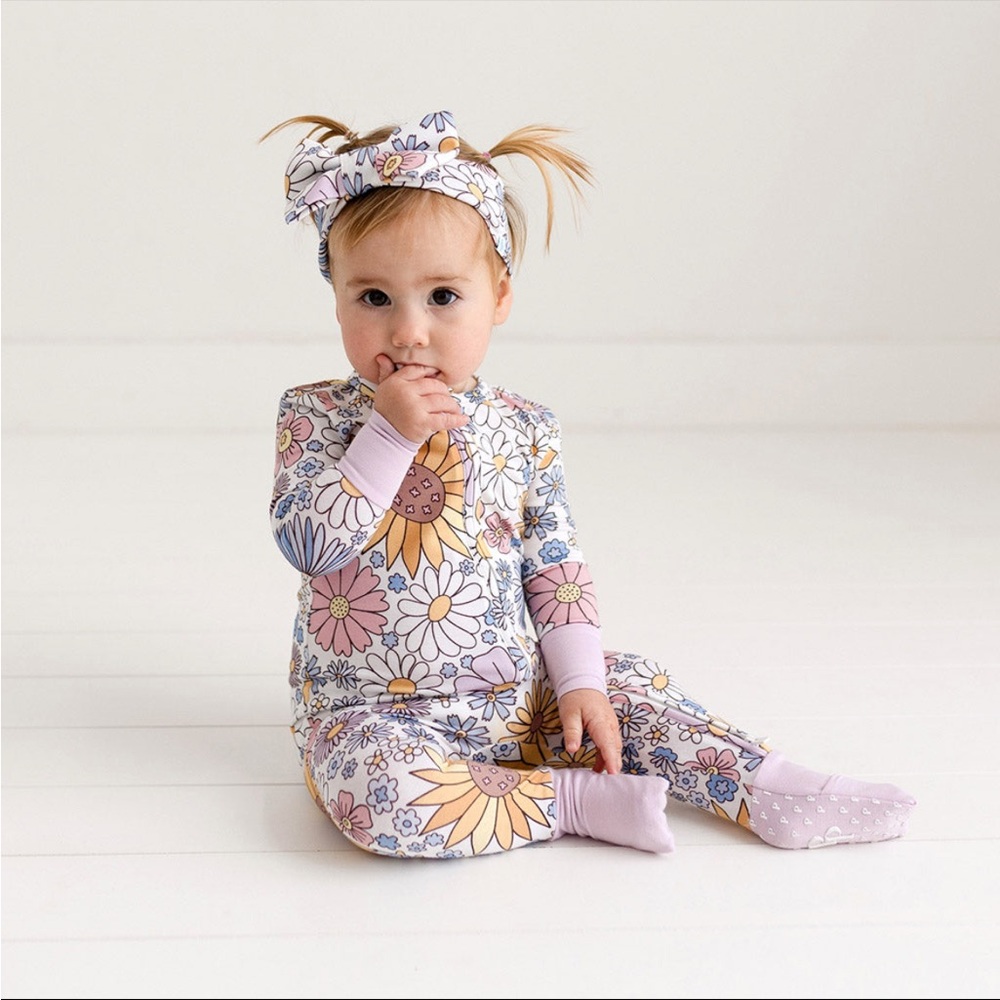 Posh Peanut Presley Jane Convertible Bamboo Footie 9/12 months